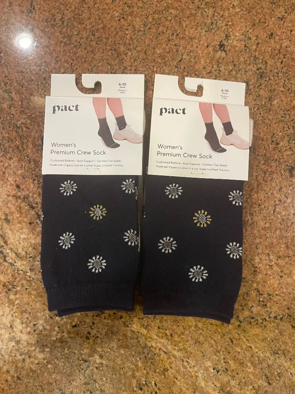 NEW! Pact Navy Daisy  Premium Crew Socks Two Pair NWT!